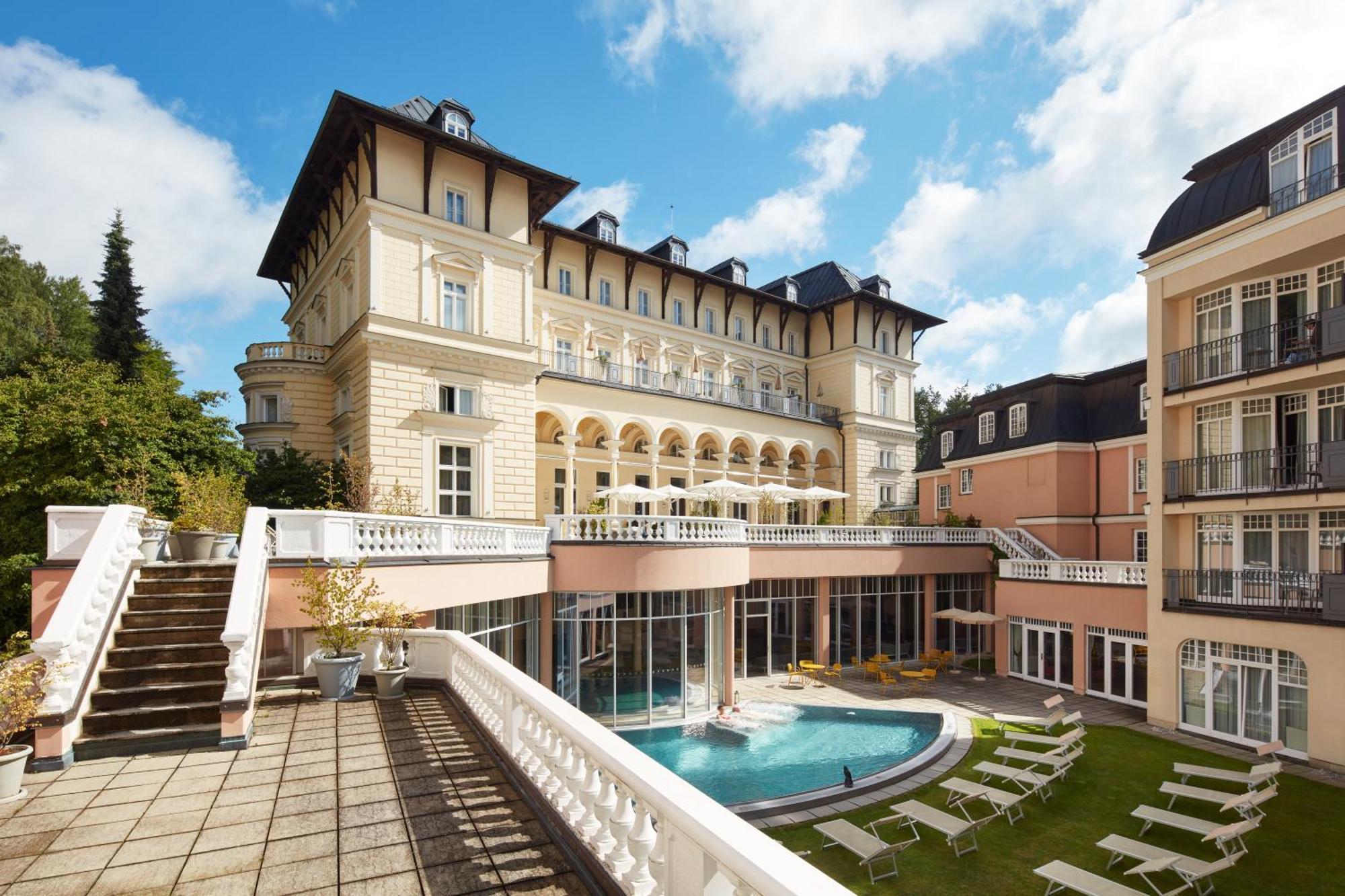 Falkensteiner Spa Resort Marianske Lazne Exterior foto
