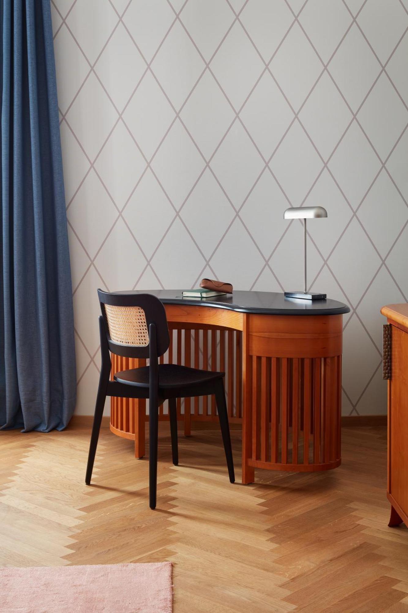 Falkensteiner Spa Resort Marianske Lazne Exterior foto A desk lamp