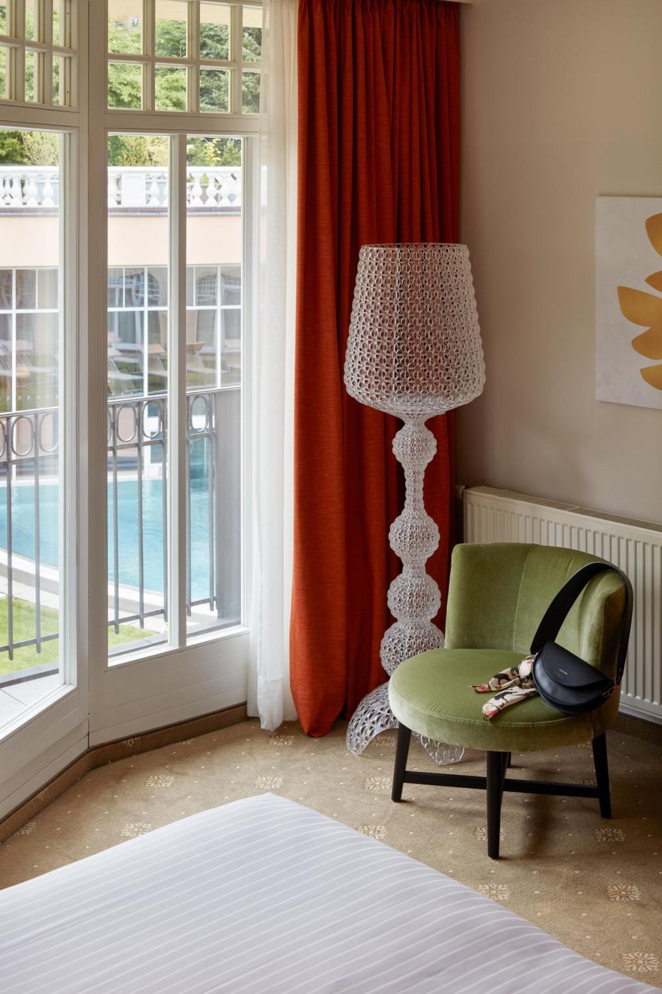 Falkensteiner Spa Resort Marianske Lazne Quarto foto A room at the hotel