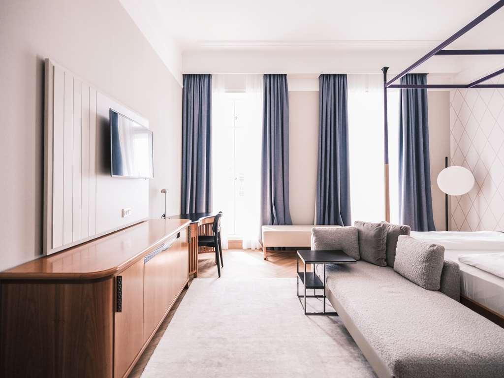 Falkensteiner Spa Resort Marianske Lazne Quarto foto A room at the hotel